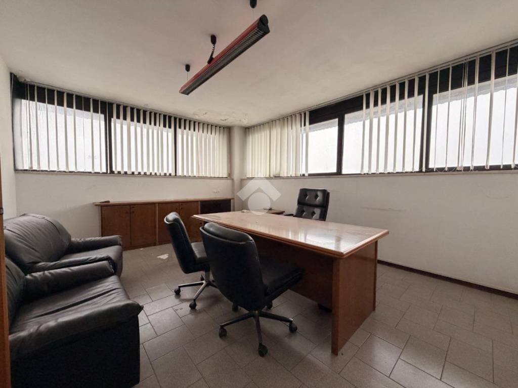 ufficio in vendita a Novi Ligure