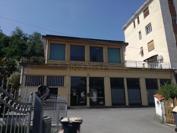 locale di sgombero in vendita a Novi Ligure