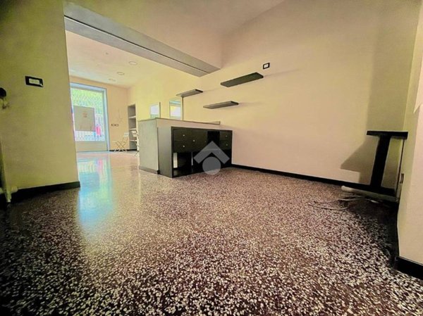 negozio in vendita a Novi Ligure