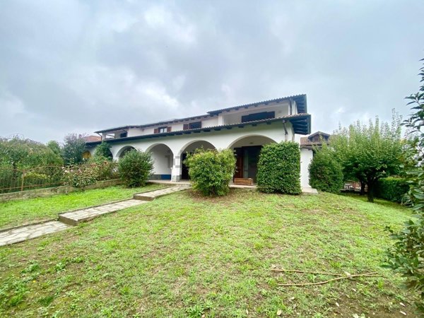 casa indipendente in vendita a Novi Ligure