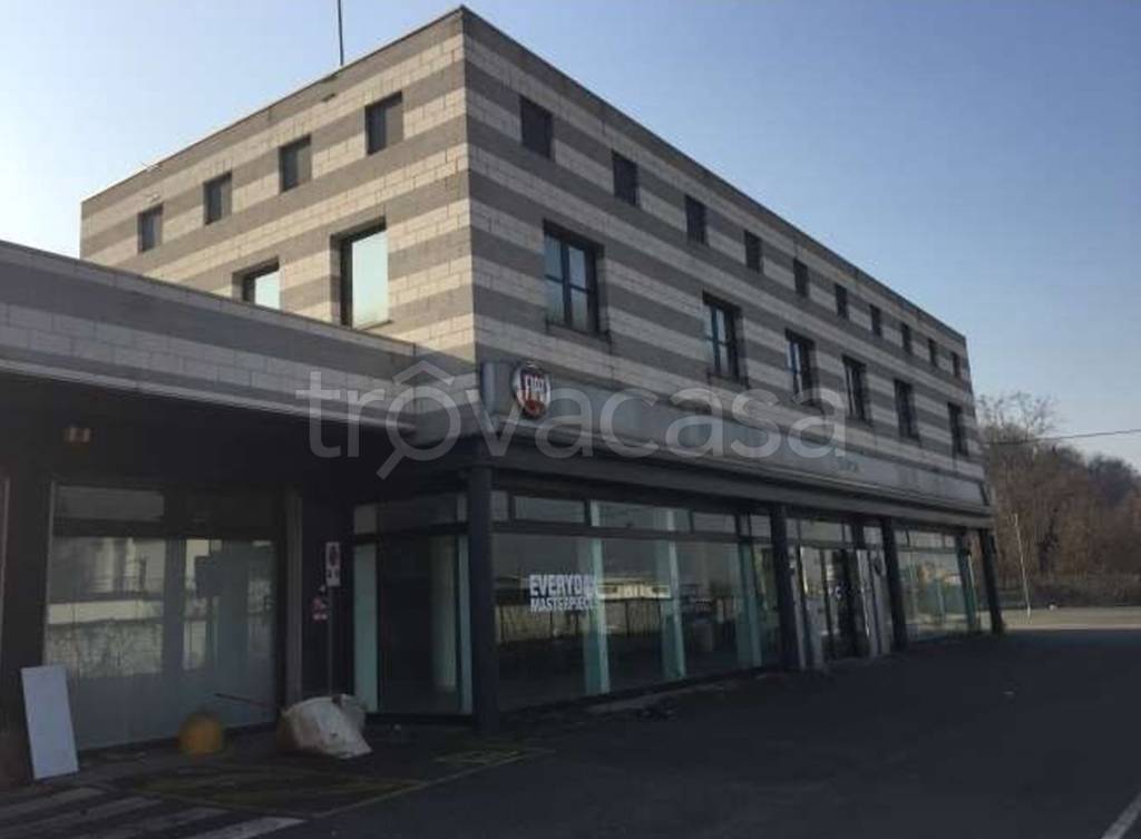 negozio in vendita a Novi Ligure