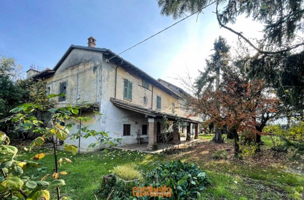 casa indipendente in vendita a Novi Ligure