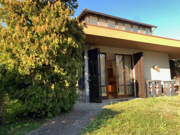 casa indipendente in vendita a Novi Ligure