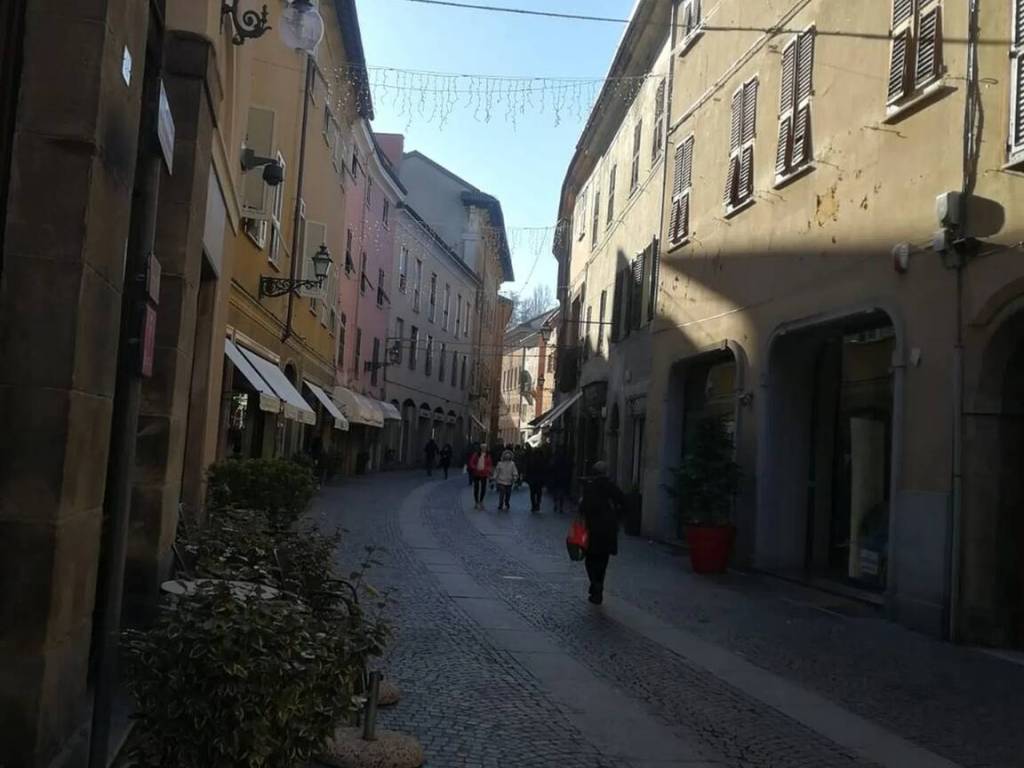 negozio in vendita a Novi Ligure