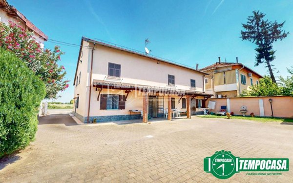 casa indipendente in vendita a Novi Ligure in zona Merella