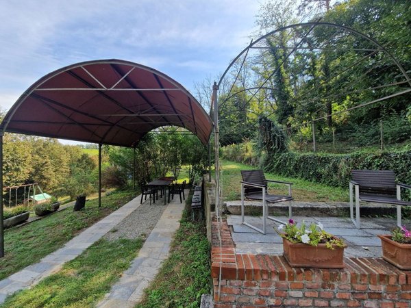 appartamento in vendita a Novi Ligure in zona Barbellotta