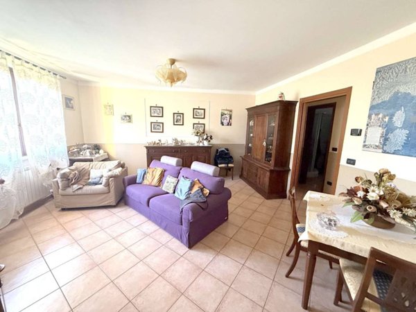 casa indipendente in vendita a Novi Ligure