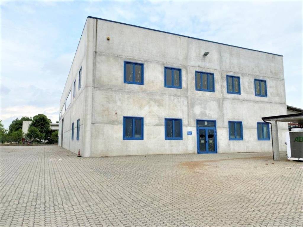 terreno edificabile in vendita a Novi Ligure