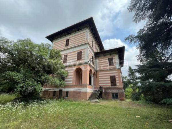 casa indipendente in vendita a Novi Ligure in zona Merella