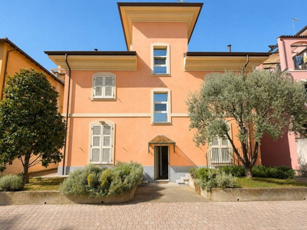 casa indipendente in vendita a Novi Ligure