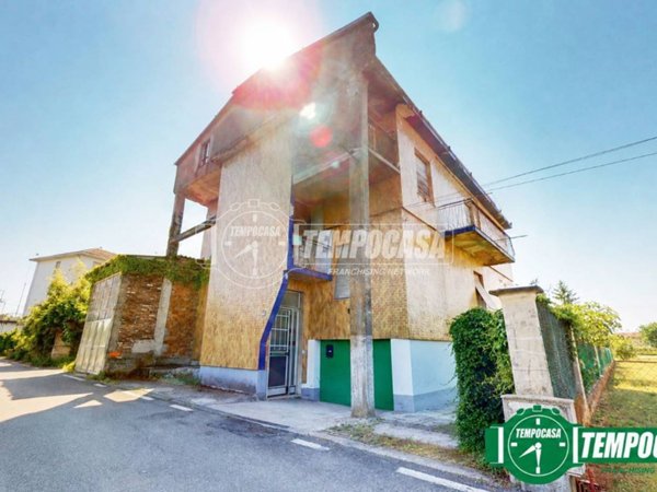 casa indipendente in vendita a Novi Ligure