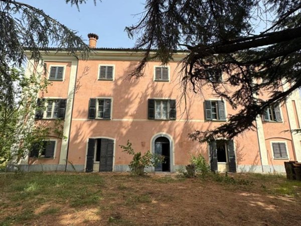 casa indipendente in vendita a Novi Ligure