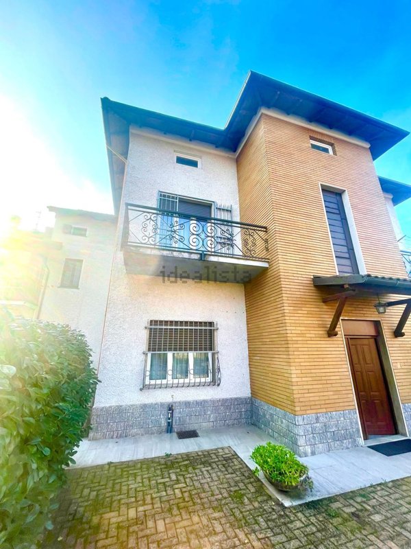 casa indipendente in vendita a Novi Ligure