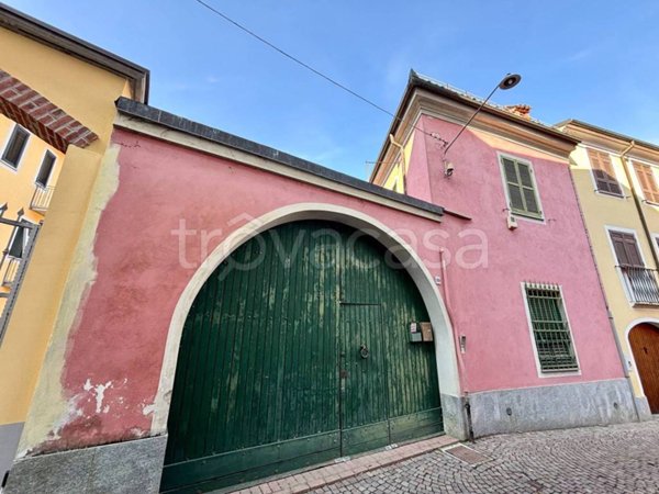 casa indipendente in vendita a Novi Ligure