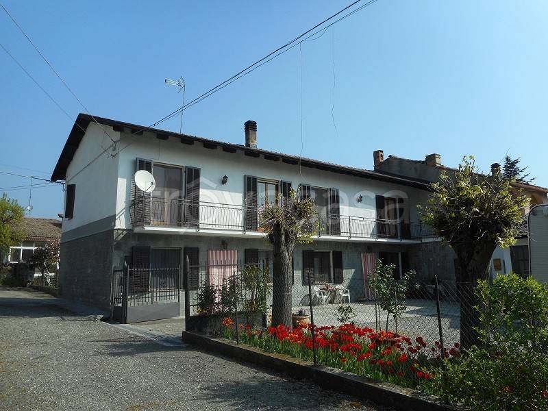 casa indipendente in vendita ad Odalengo Grande