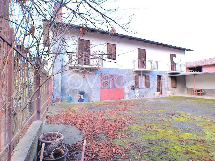 casa indipendente in vendita ad Odalengo Grande