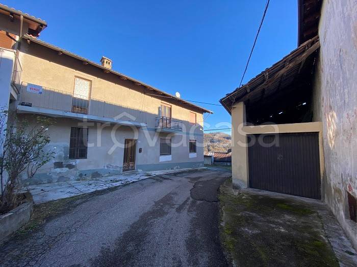 casa indipendente in vendita ad Odalengo Grande