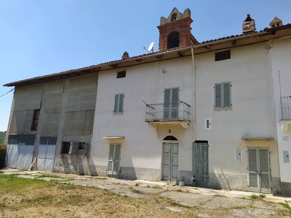 esavano in vendita ad Odalengo Grande