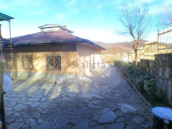 casa indipendente in vendita ad Odalengo Grande