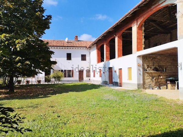 casale in vendita ad Odalengo Grande