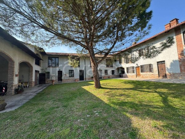 casa indipendente in vendita ad Odalengo Grande