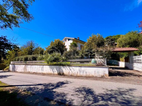 casa indipendente in vendita ad Odalengo Piccolo
