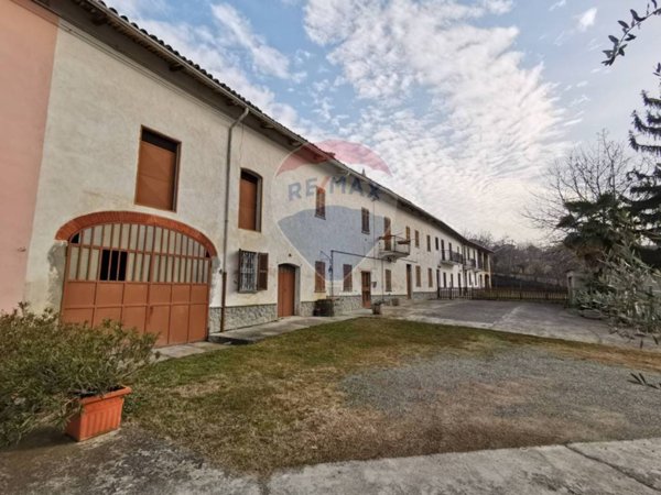 casale in vendita ad Odalengo Piccolo