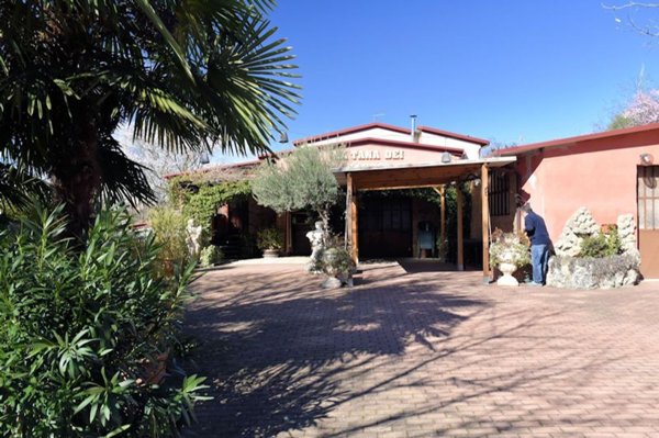 casa indipendente in vendita ad Olivola
