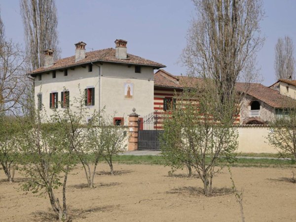 casa indipendente in vendita ad Orsara Bormida