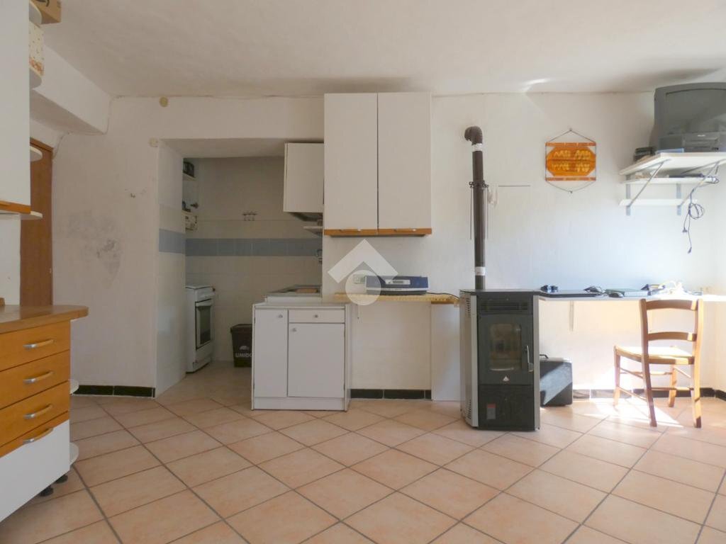 casa semindipendente in vendita ad Orsara Bormida in zona Piano