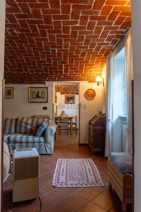 casa indipendente in vendita ad Orsara Bormida