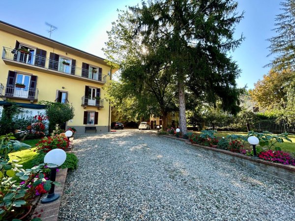 casa indipendente in vendita ad Orsara Bormida