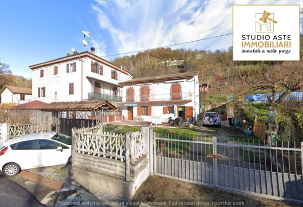 casa indipendente in vendita ad Orsara Bormida in zona Piano