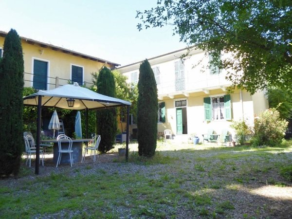 casa indipendente in vendita ad Orsara Bormida