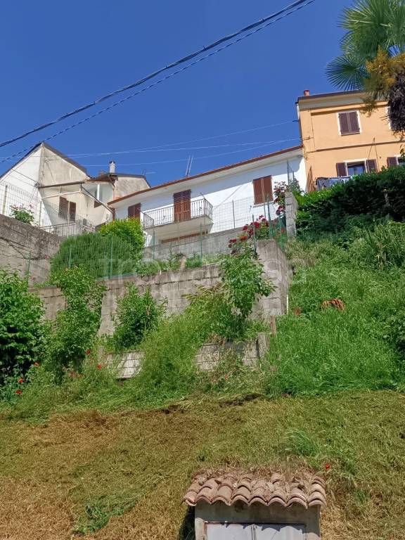 casa indipendente in vendita ad Ottiglio
