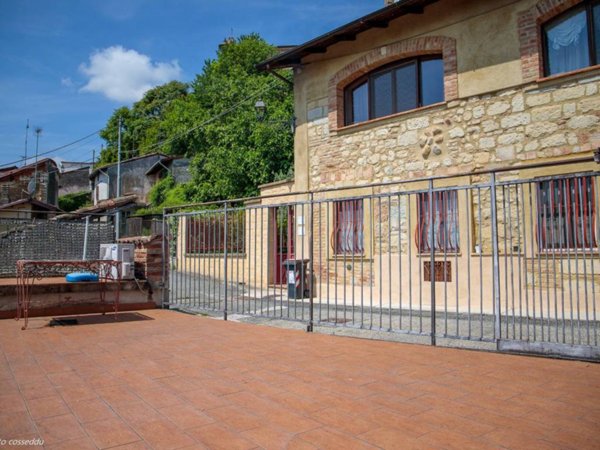 casa indipendente in vendita ad Ottiglio