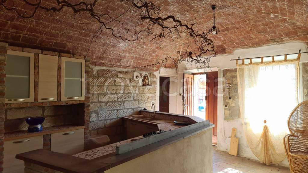 casa indipendente in vendita ad Ottiglio