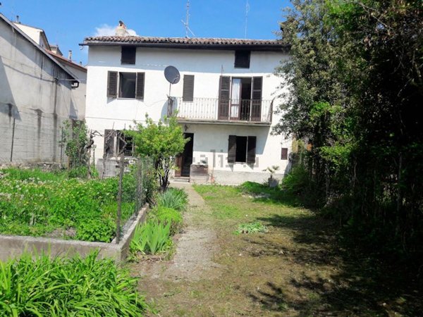 pentavano in vendita ad Ottiglio