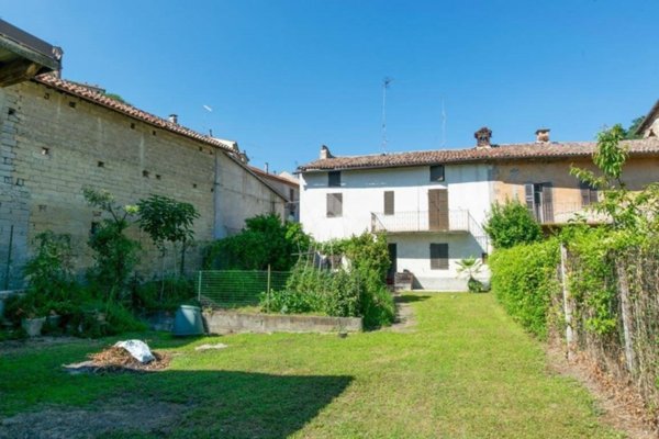 casa indipendente in vendita ad Ottiglio