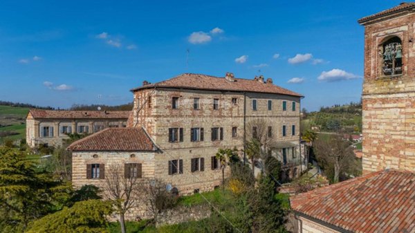 casa indipendente in vendita ad Ottiglio