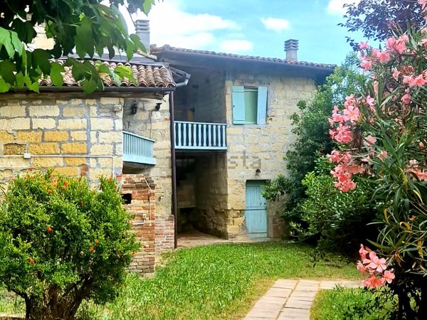 casa indipendente in vendita ad Ottiglio