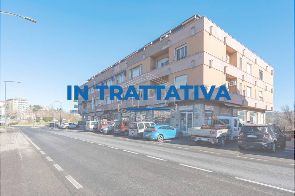 negozio in vendita ad Ovada