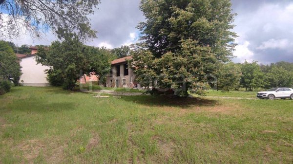 casa indipendente in vendita ad Ovada