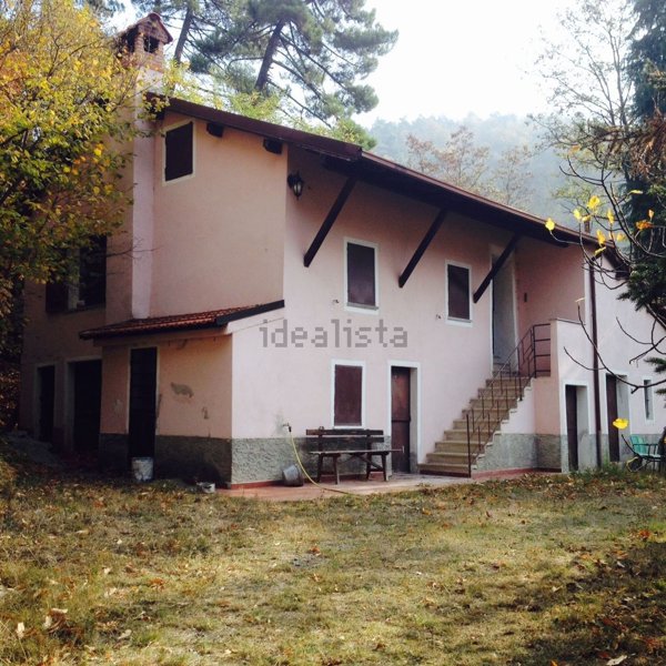 casale in vendita ad Ovada in zona Costa