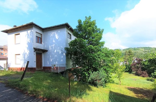 casa indipendente in vendita ad Ovada