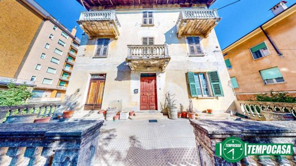 casa indipendente in vendita ad Ovada
