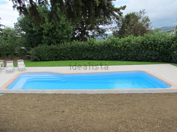 casa indipendente in vendita ad Ovada