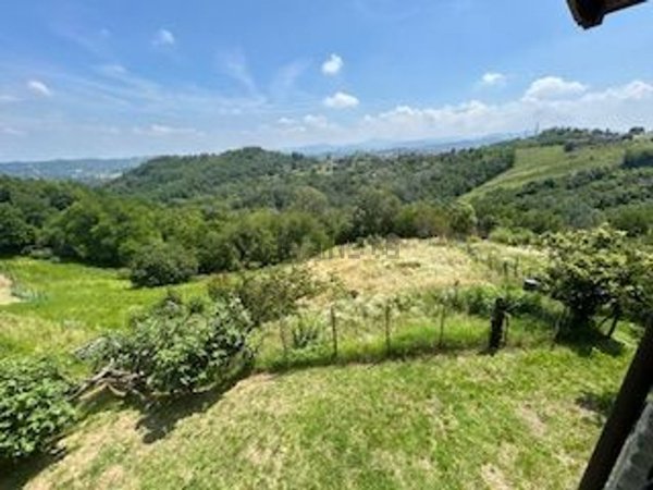casa indipendente in vendita ad Ovada in zona San Lorenzo