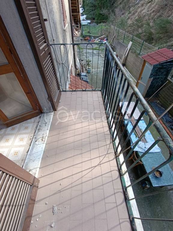 appartamento in vendita ad Ovada in zona Gnocchetto