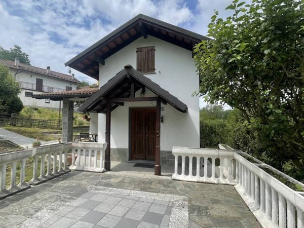 casa indipendente in vendita ad Ovada